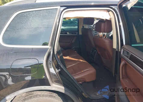 2014 Volkswagen Touareg Tdi Executive из США, поврежденный, VIN WVGEP9BP6ED010186